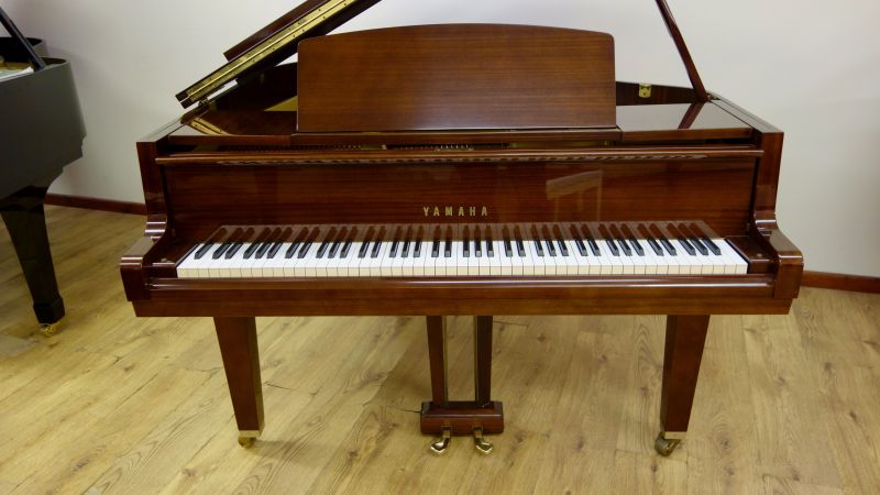 Yamaha G1 Baby Grand Piano Handel Pianos